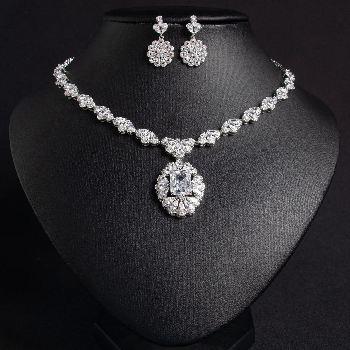 Luxury Yellow Gemstone Floral Necklace Set for Women – Marquise Crystal Jewelry with Matching Earrings